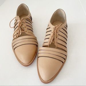 NWT LOEFFLER RANDALL. Beige Leather Fay Oxford shoes